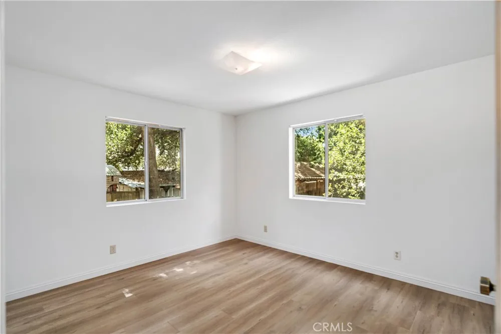 15942 Calle Hermosa Green Valley, CA 91390