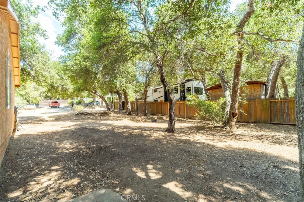 15942 Calle Hermosa Green Valley, CA 91390