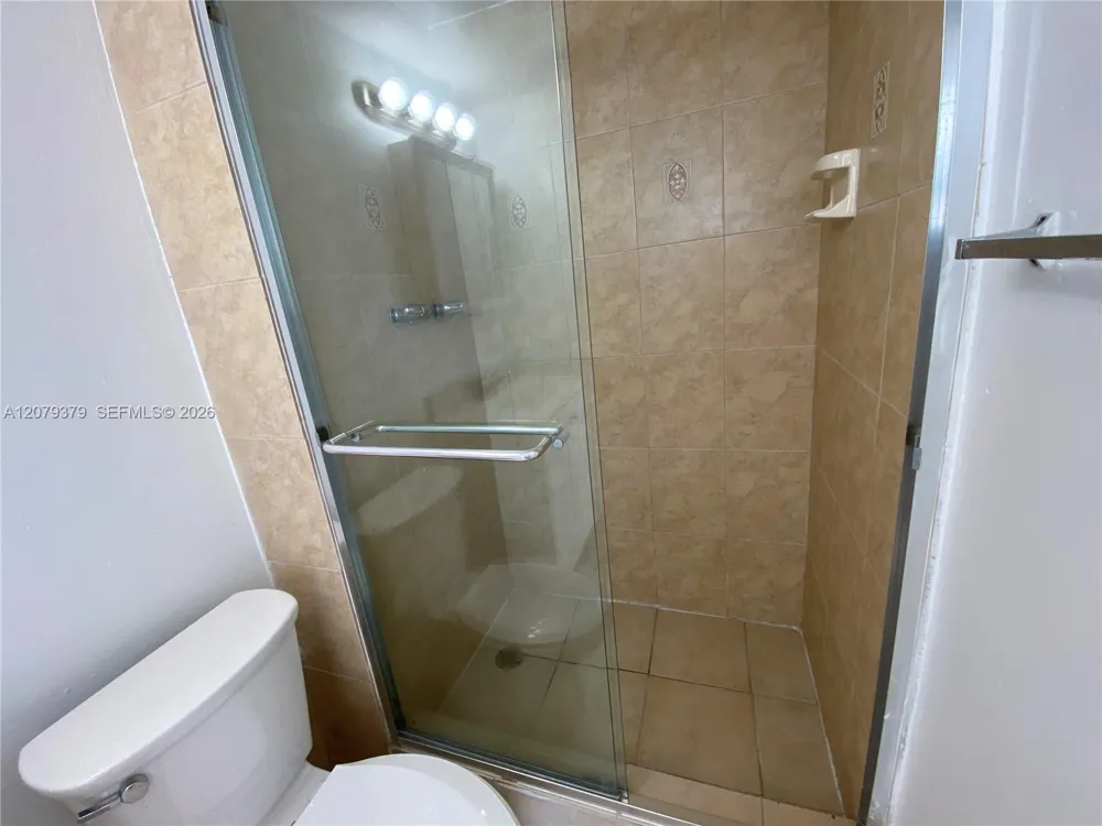 488 NW 165th St Rd #B-415 Miami, FL 33169