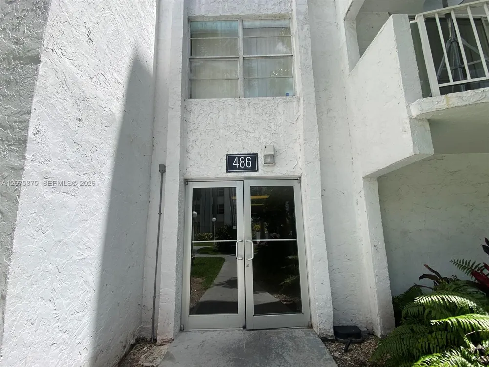 488 NW 165th St Rd #B-415 Miami, FL 33169