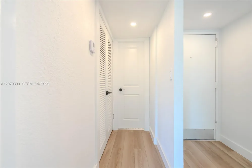 1220 71st St #37 Miami Beach, FL 33141