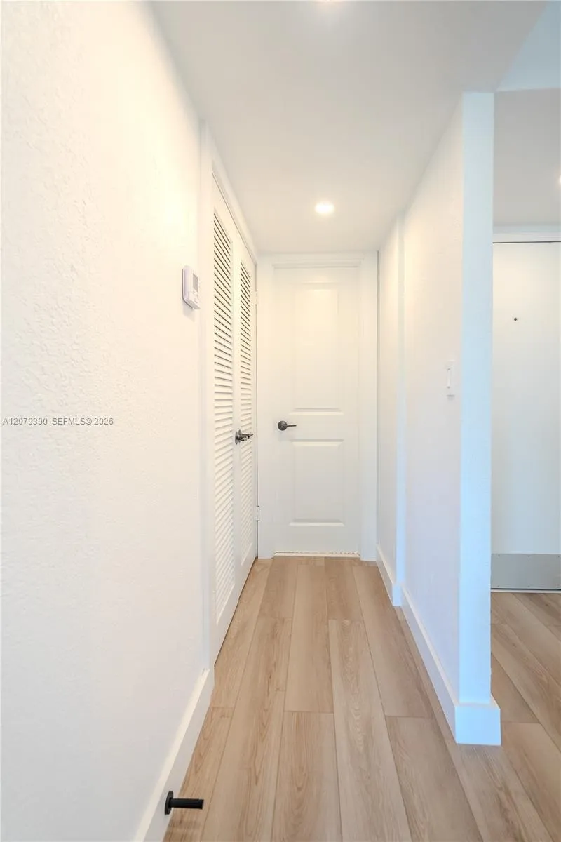 1220 71st St #37 Miami Beach, FL 33141