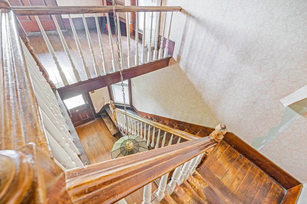204 S Horton Pkwy Chapel Hill, TN 37034