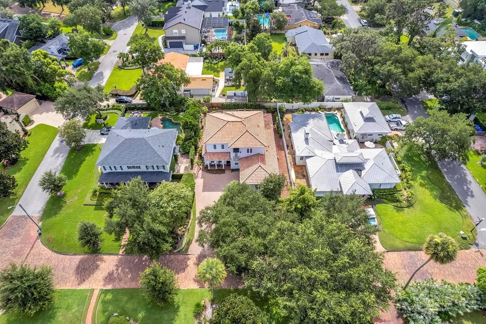 1230 SUNSET DRIVE Winter Park, FL 32789