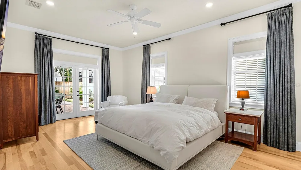 1230 SUNSET DRIVE Winter Park, FL 32789