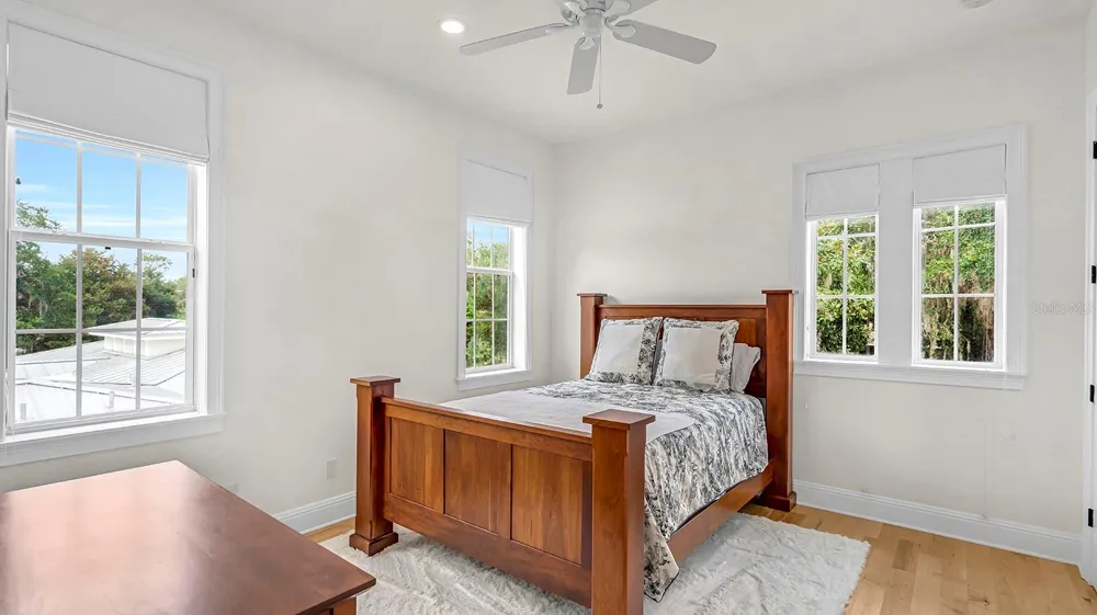 1230 SUNSET DRIVE Winter Park, FL 32789