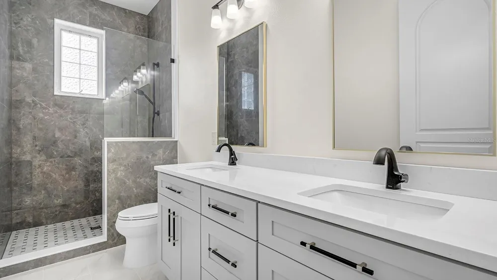 1230 SUNSET DRIVE Winter Park, FL 32789