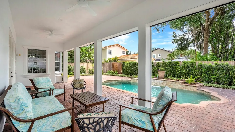 1230 SUNSET DRIVE Winter Park, FL 32789
