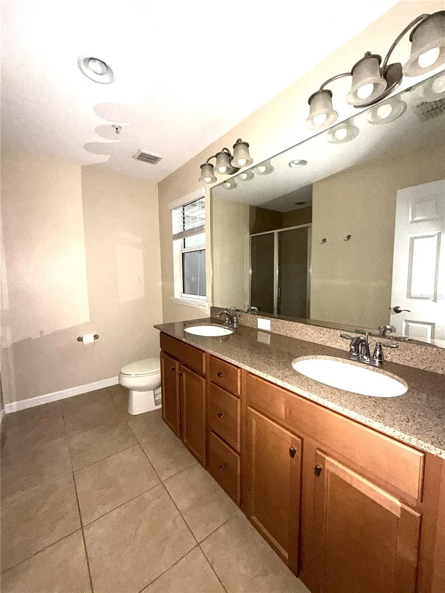 4910 FIORAZANTE AVENUE Orlando, FL 32839