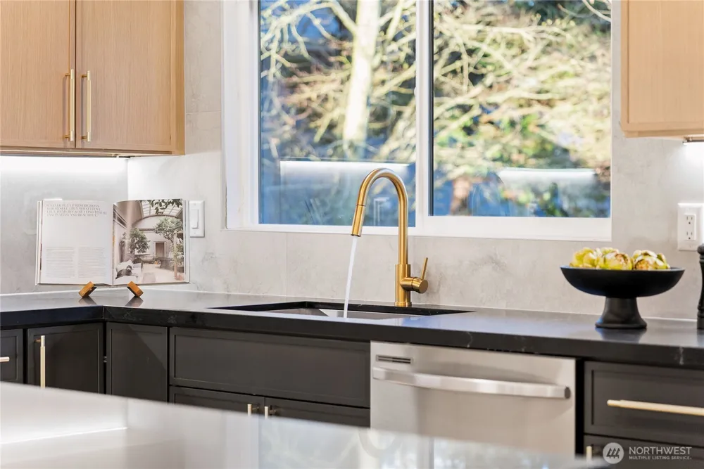 5310 144th Place SW Edmonds, WA 98026
