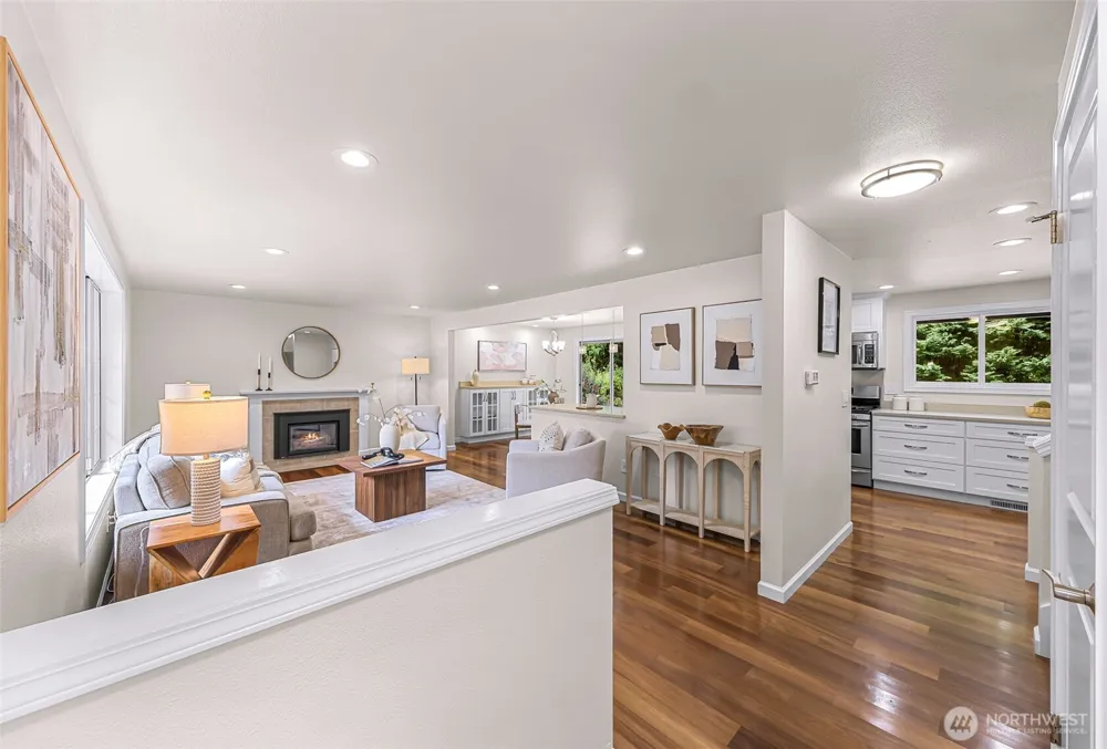 14102 NE 86th Court Redmond, WA 98052