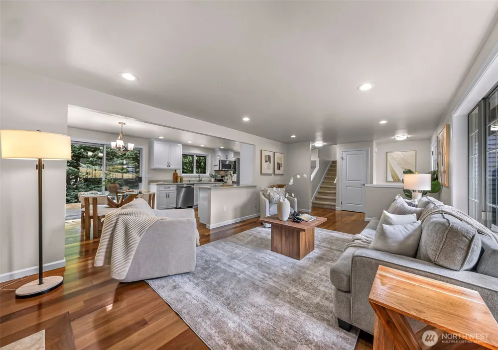 14102 NE 86th Court Redmond, WA 98052
