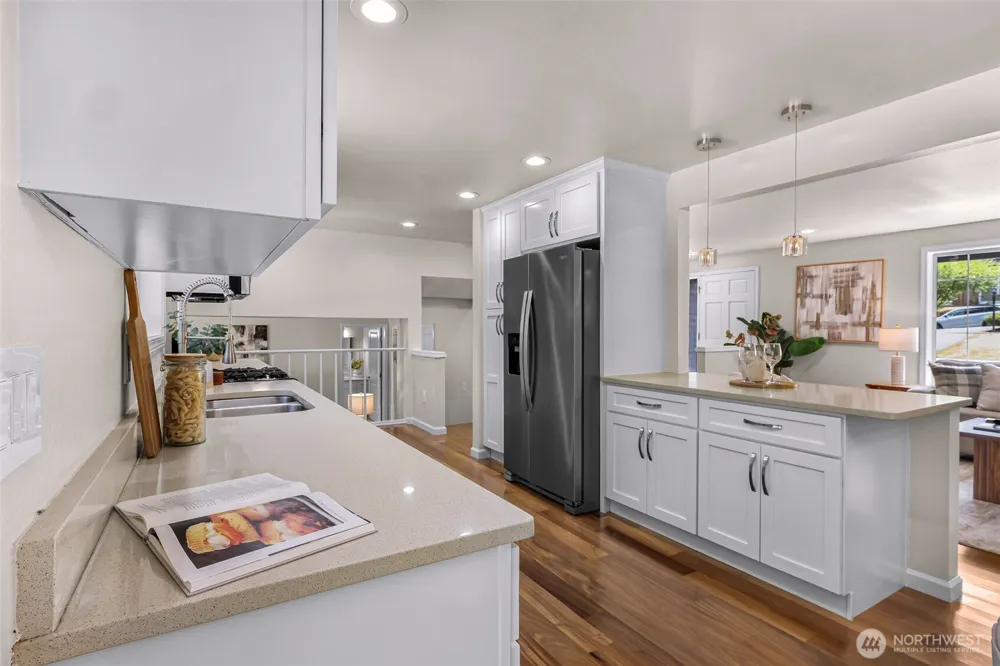 14102 NE 86th Court Redmond, WA 98052