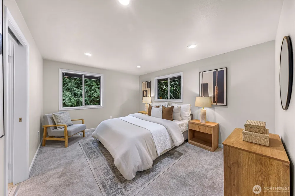 14102 NE 86th Court Redmond, WA 98052