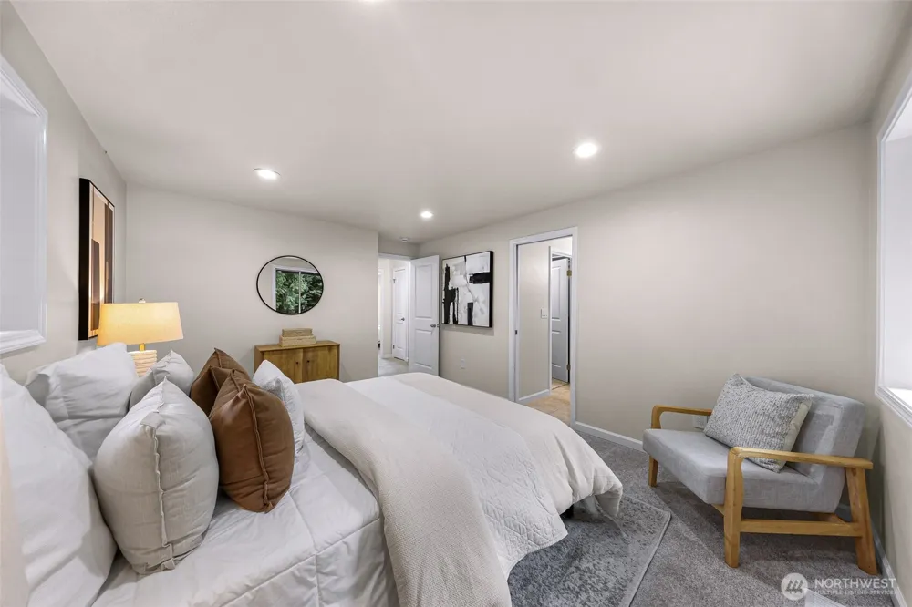 14102 NE 86th Court Redmond, WA 98052