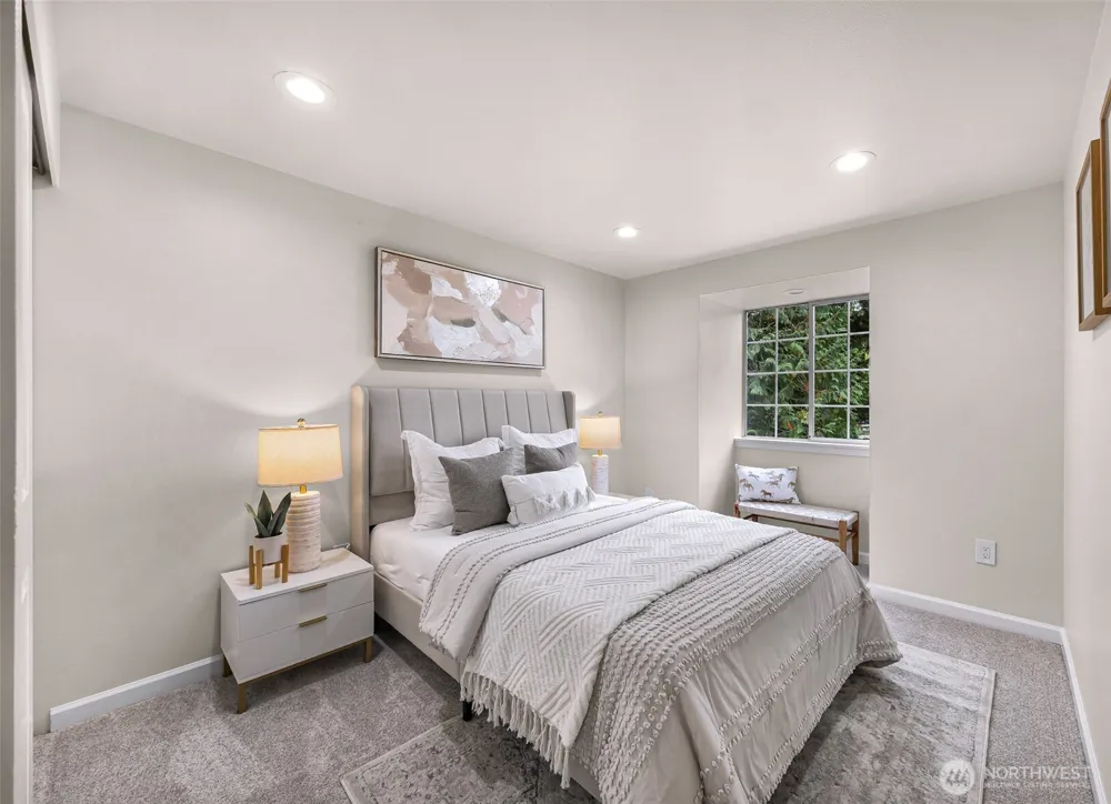 14102 NE 86th Court Redmond, WA 98052