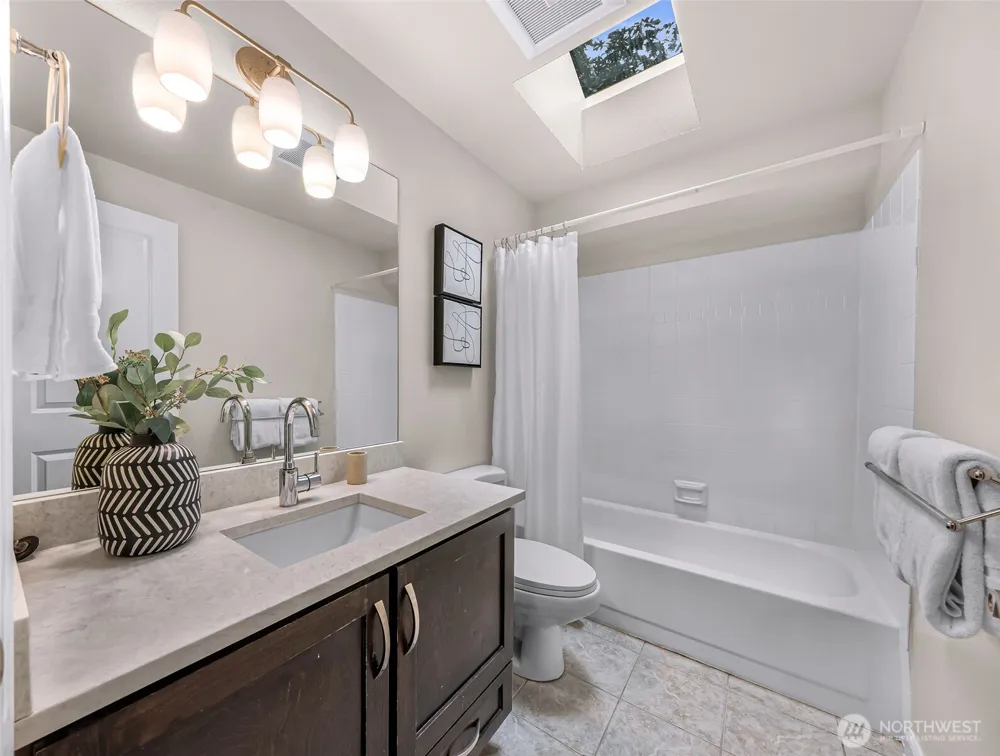 14102 NE 86th Court Redmond, WA 98052