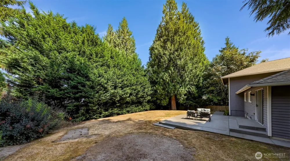 14102 NE 86th Court Redmond, WA 98052