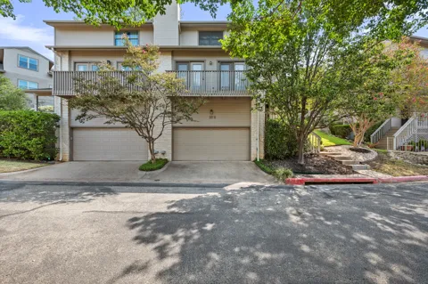 5512 Oakwood Cove #162