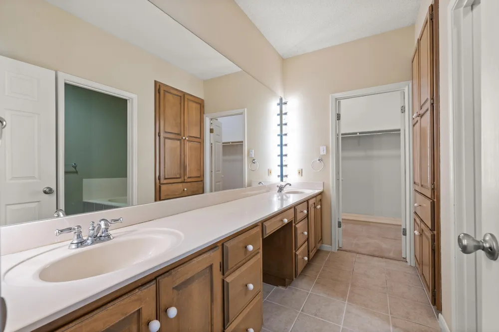 5512 Oakwood Cove #162 Austin, TX 78731