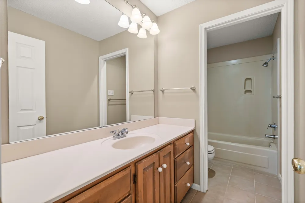 5512 Oakwood Cove #162 Austin, TX 78731