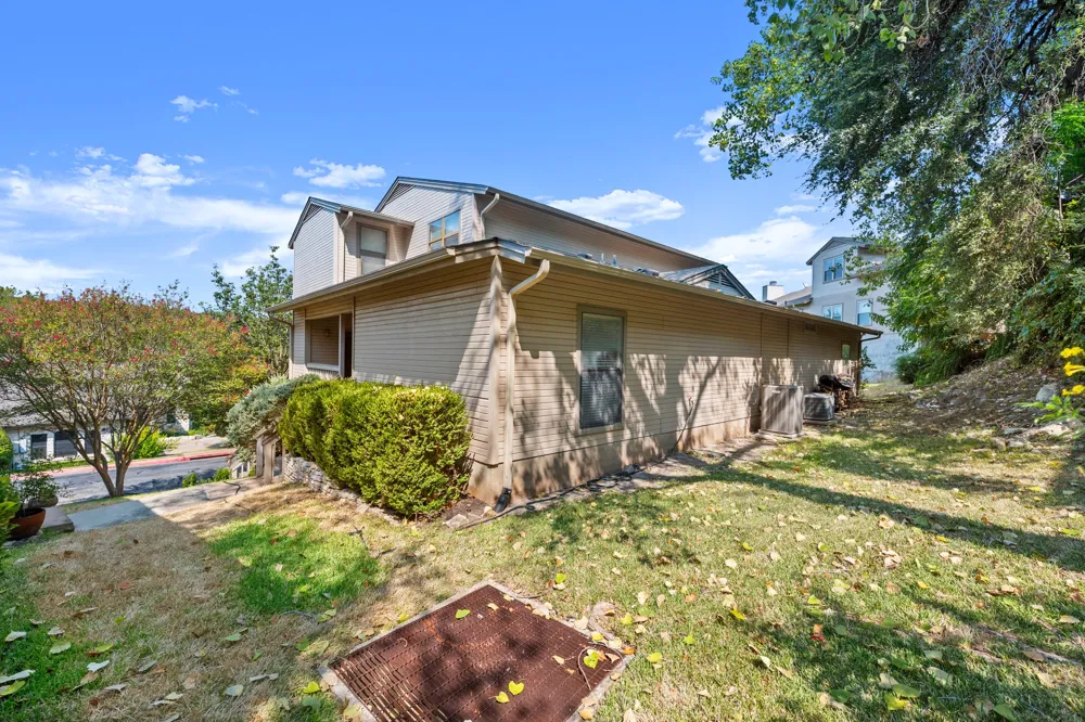 5512 Oakwood Cove #162 Austin, TX 78731