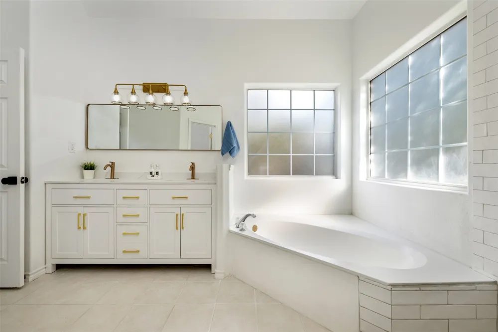 72 Crazy Cross Road Wimberley, TX 78676