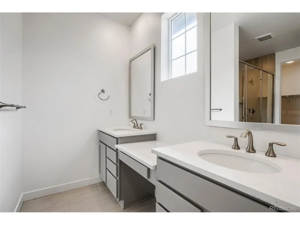 22523 E Piccolo Way Aurora, CO 80016