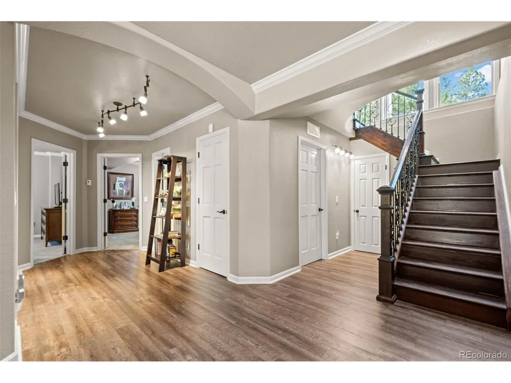 7524 Engineers Court Larkspur, CO 80118