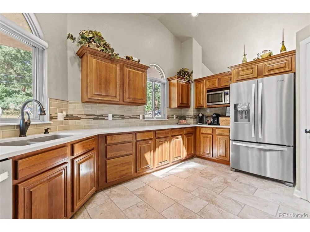 7524 Engineers Court Larkspur, CO 80118