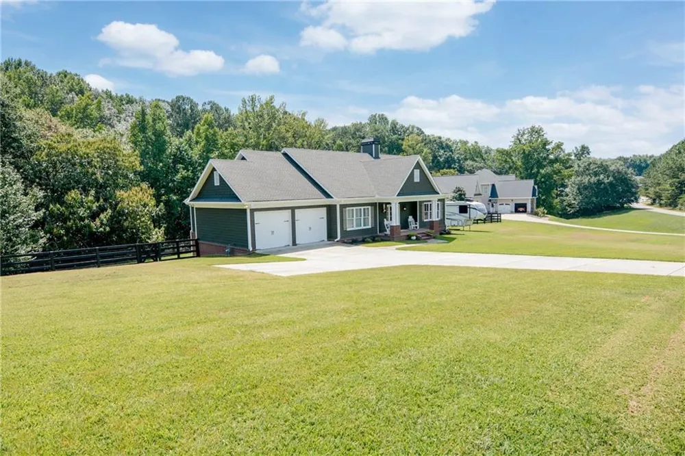 4465 Carters Creek Lane Cumming, GA 30040