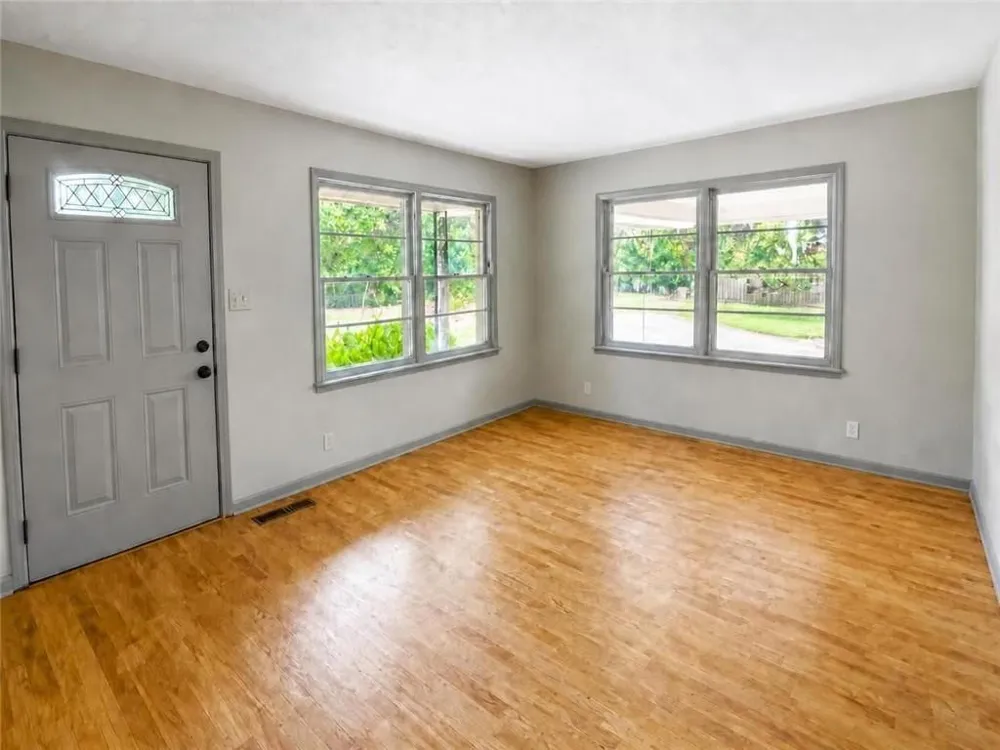 203 Briarwood Drive Dallas, GA 30132