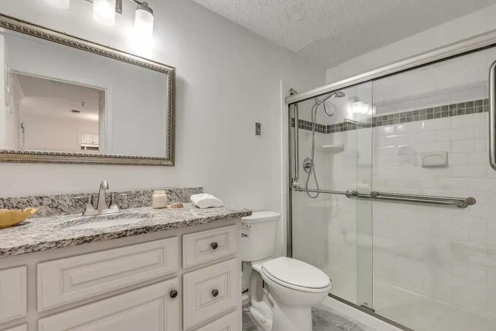 1800 Clairmont Lake #A623 Decatur, GA 30033