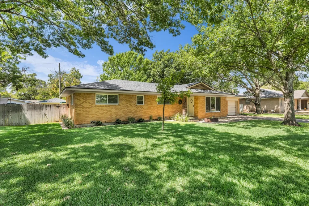 508 Bellaire Drive Woodway, TX 76712
