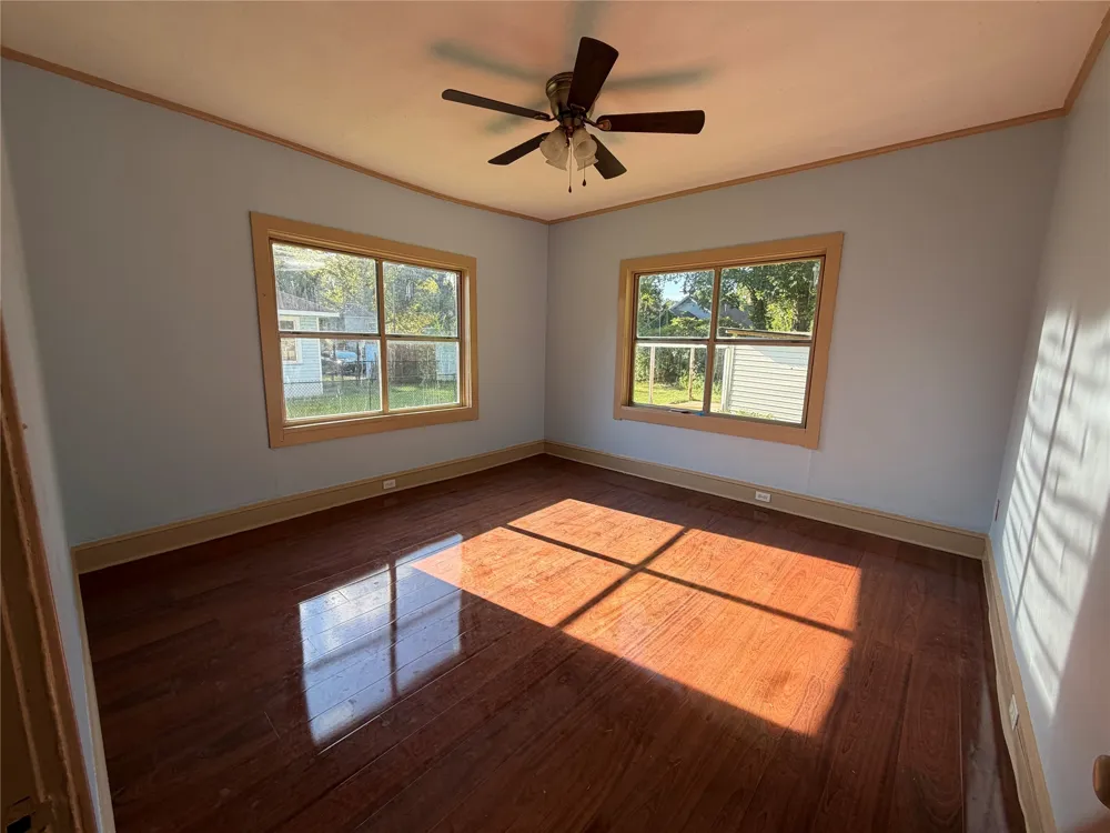 212 E Elmwood Street Shreveport, LA 71104