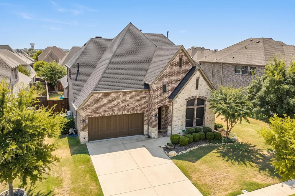1024 Highpoint Way Roanoke, TX 76262
