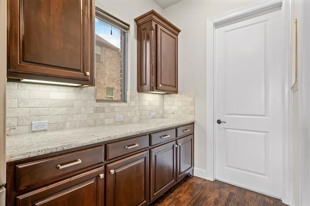 1024 Highpoint Way Roanoke, TX 76262