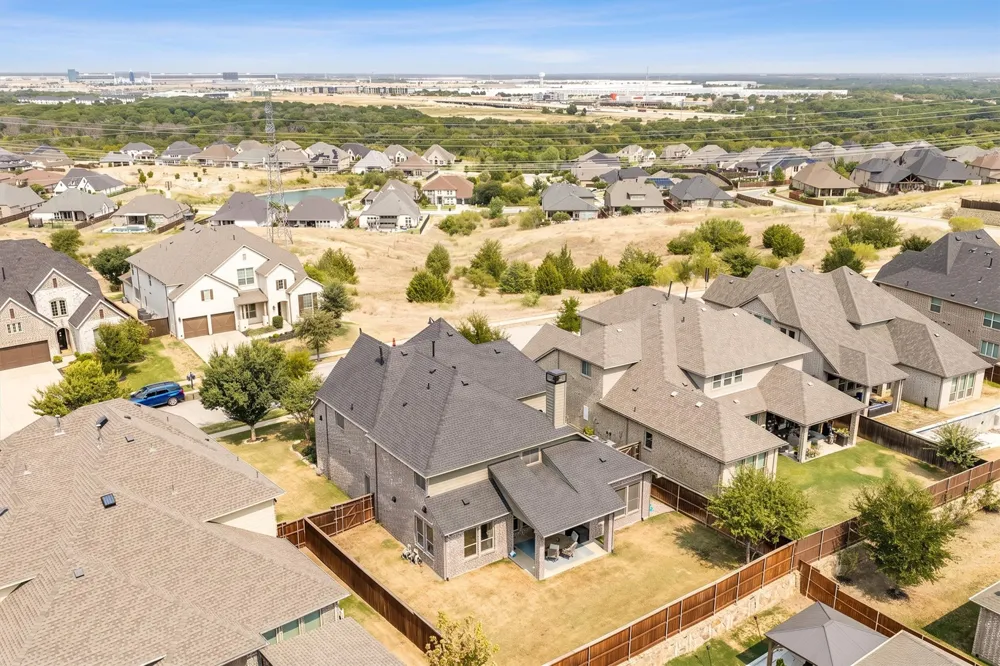 1024 Highpoint Way Roanoke, TX 76262