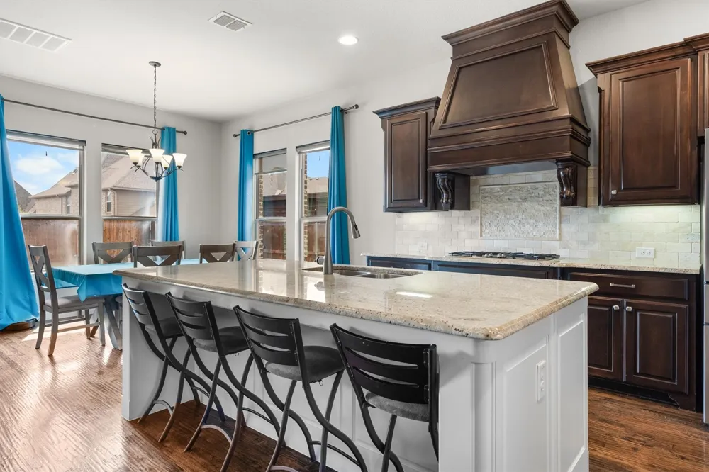 1024 Highpoint Way Roanoke, TX 76262