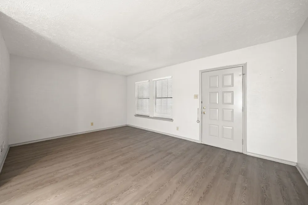 1108 Elm Street #6 Denton, TX 76201