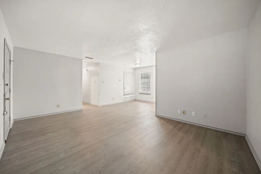 1108 Elm Street #6 Denton, TX 76201