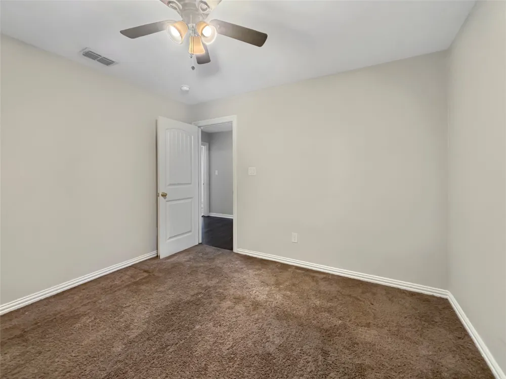4831 Burnside Avenue Dallas, TX 75216