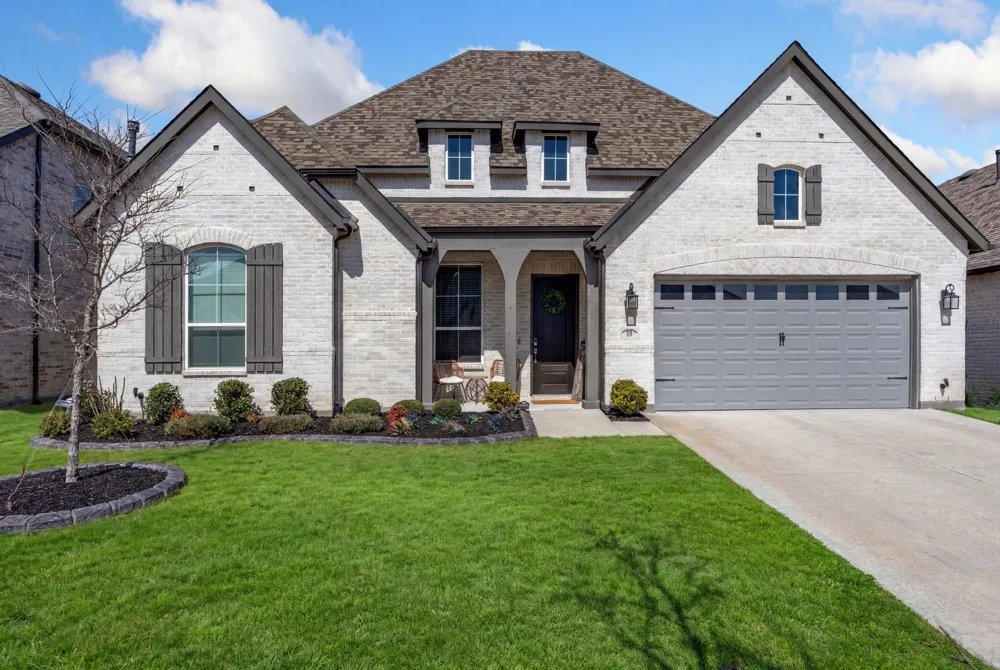 445 Lost Creek Trail Waxahachie, TX 75165