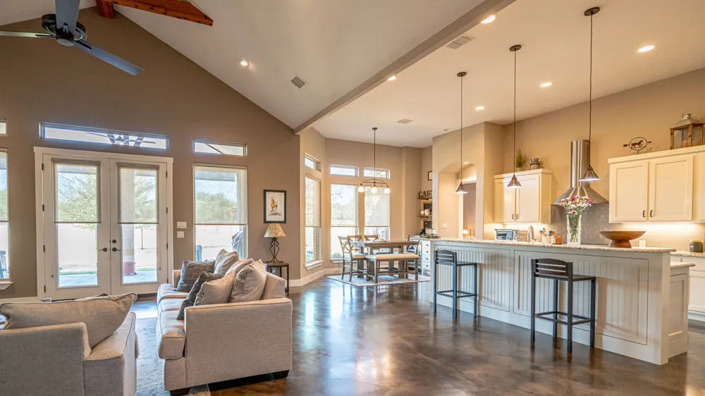 3609 Farm Land Court Granbury, TX 76048