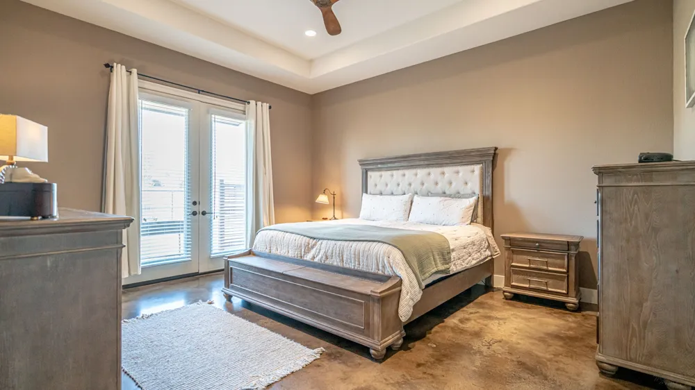 3609 Farm Land Court Granbury, TX 76048