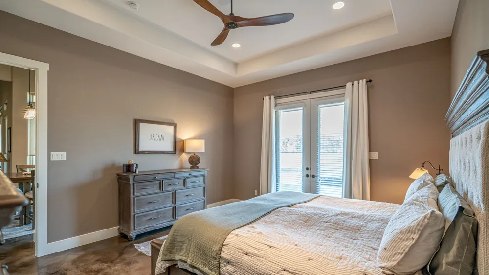 3609 Farm Land Court Granbury, TX 76048