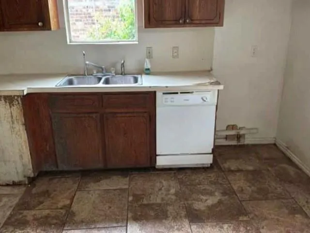 1144 Greencroft Street Channelview, TX 77530