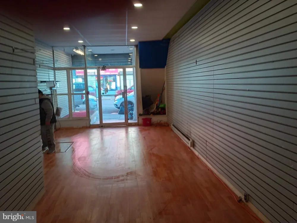 3228 FRONT STREET Philadelphia, PA 19140