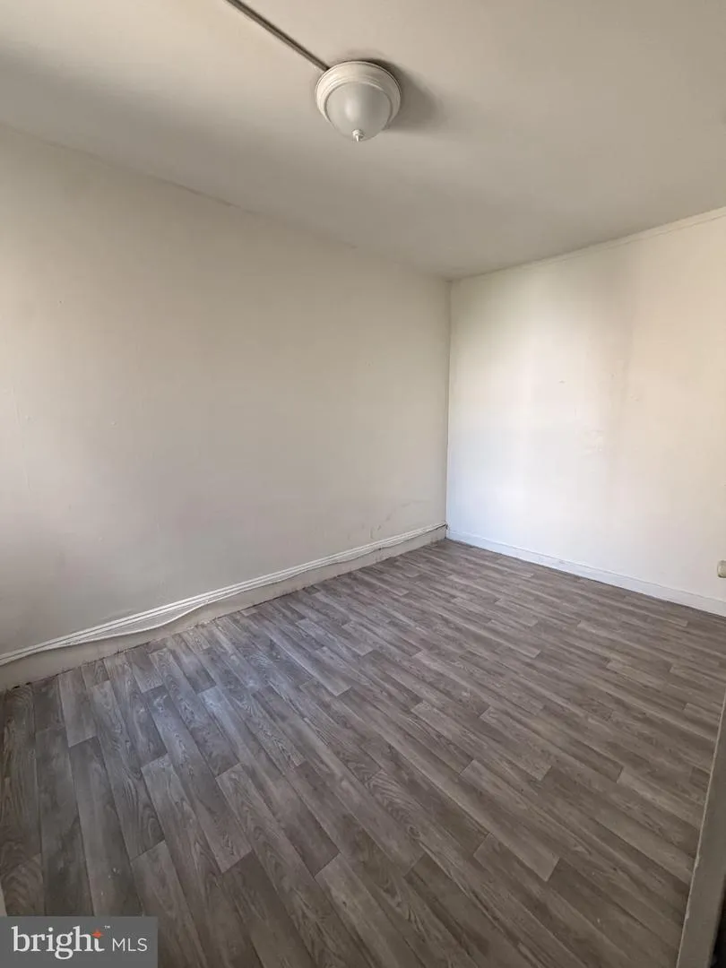 3228 FRONT STREET Philadelphia, PA 19140