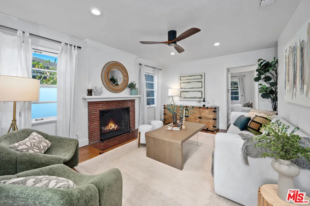 1216 Elm Street Los Angeles, CA 90291